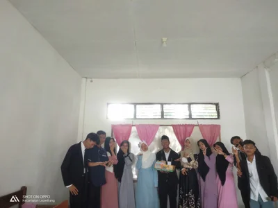Labuhan - Photo 2