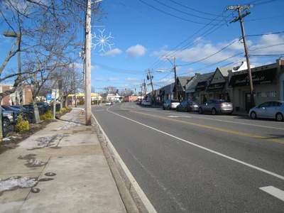 Syosset - Photo 2