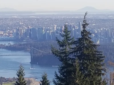 Squamish - Photo 2