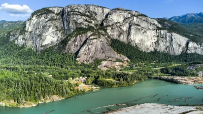 Squamish - Photo 5