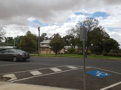 Ouyen - Photo 3
