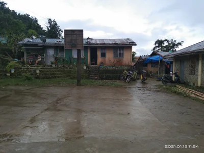 Lagonoy - Photo 2