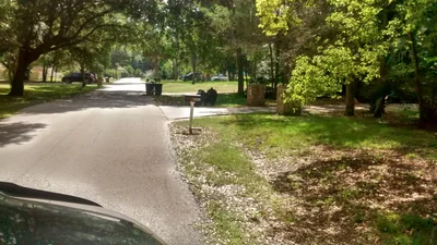 Longwood - Photo 4