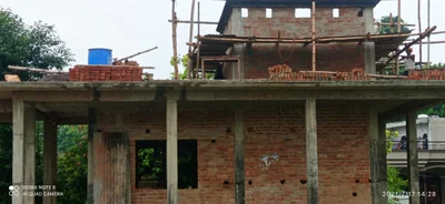 Pratapgarh - Photo 2