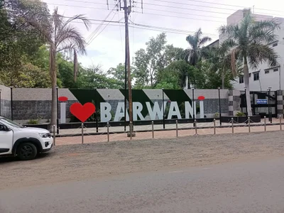 Barwani - Photo 2