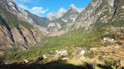 Jiulong - Photo 2