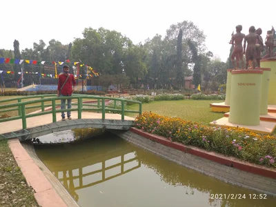 Shantiniketan - Photo 2