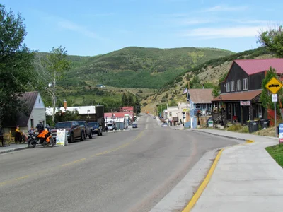 Oak Creek - Photo 3