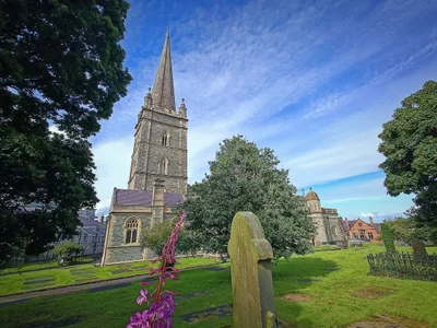 Derry - Photo 2
