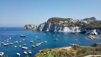 Ponza Island - Photo 2