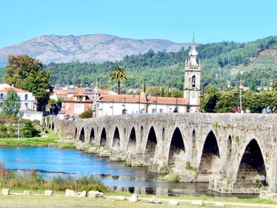 Ponte de Lima - Photo 2