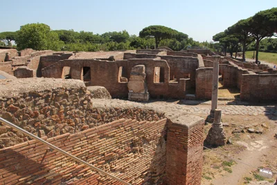 Ostia Antica - Photo 2