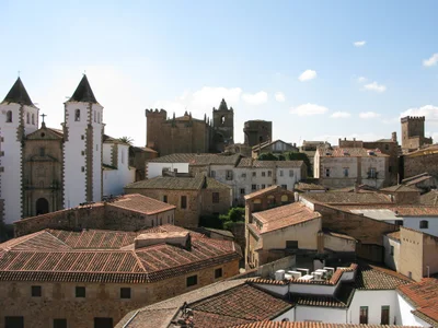 Caceres - Photo 3