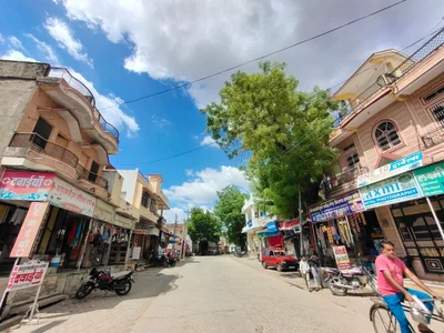 Sadri - Photo 2