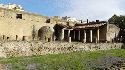 Ercolano - Photo 2