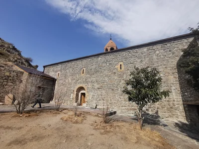 Meghri - Photo 2