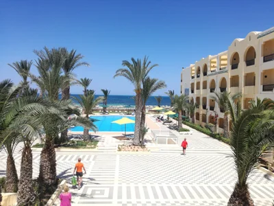 Zarzis - Photo 2