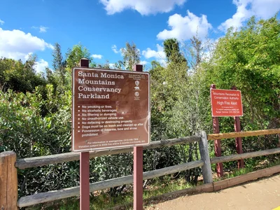 Unincorporated Santa Monica Mountains - Photo 2