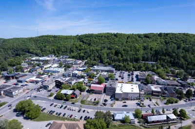 Haliburton - Photo 3