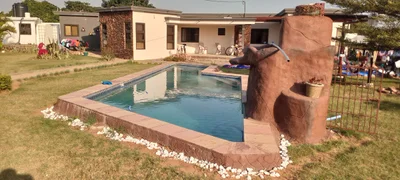 Matola - Photo 4