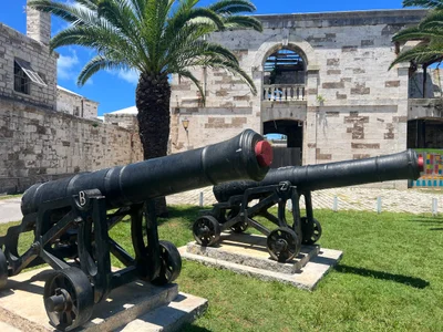 Royal Naval Dockyard - Photo 5
