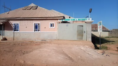 Jos - Photo 2