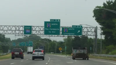 Caldwell - Photo 2