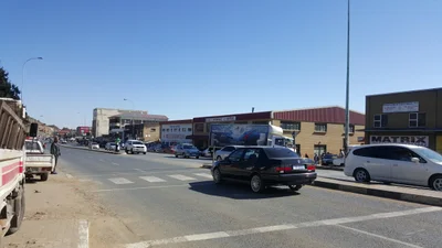 Teyateyaneng - Photo 2