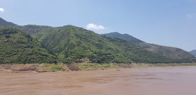 Qutang - Photo 5