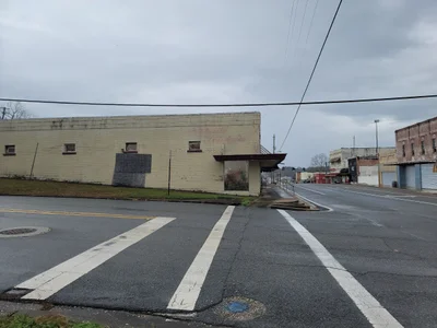 Holmes County - Photo 3