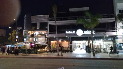Revolucion - Photo 2