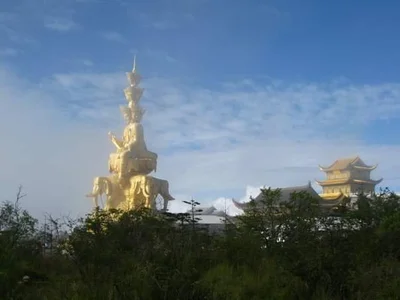 Huazang Temple - Photo 5