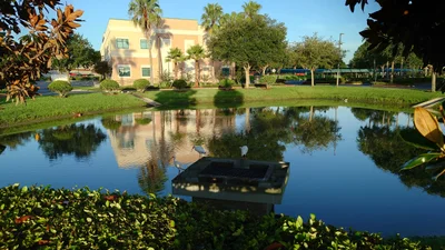 Lakeland - Photo 3