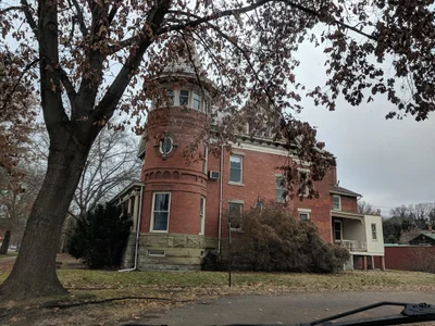 Marietta - Photo 2