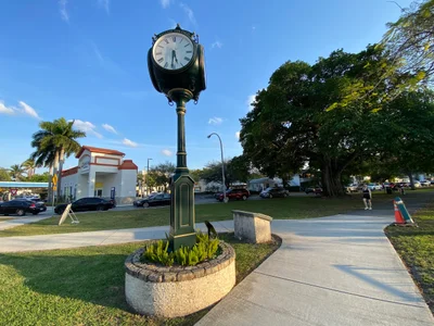 Miami Springs - Photo 2