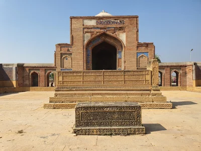 Makli - Photo 3