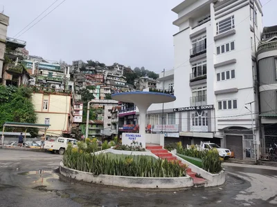 Aizawl - Photo 2