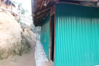 Rohingya Refugee Camp in Bangladesh - Photo 2