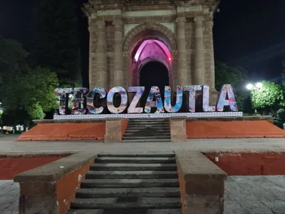 Tecozautla - Photo 4