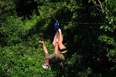 Ziplining - Photo 4