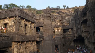Ellora - Photo 2