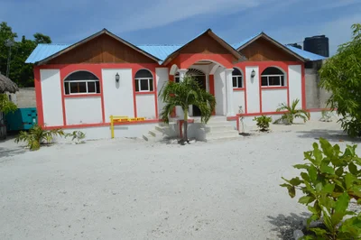 Buccaneer's Bay - Photo 2