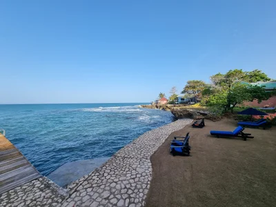 Treasure Beach - Photo 2