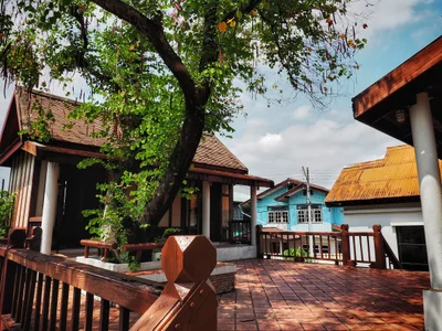 Ban Prasat - Photo 2