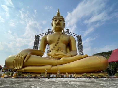 Wat Amphawan Wanaram - Photo 2