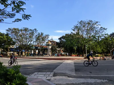 Cavite City - Photo 4