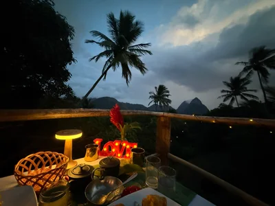 TreeHouse Restaurant - Photo 5