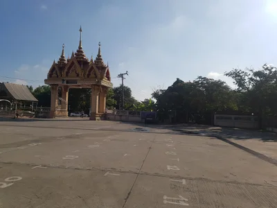 Pak Khlong Bang Pla Kot Subdistrict - Photo 4