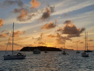 Grenadines - Photo 2