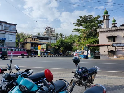 Mannarkad - Photo 2